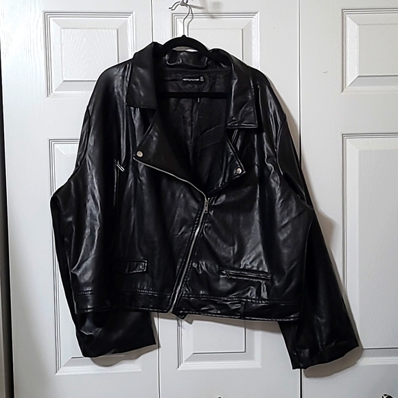 PrettyLittleThing Jackets & Blazers - NWOT Pretty Little Thing Black Faux Leather Biker Jacket, 3X